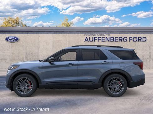 New 2026 Ford Explorer ST-Line w/ ST-Line Street Pack AWD/4WD image 3