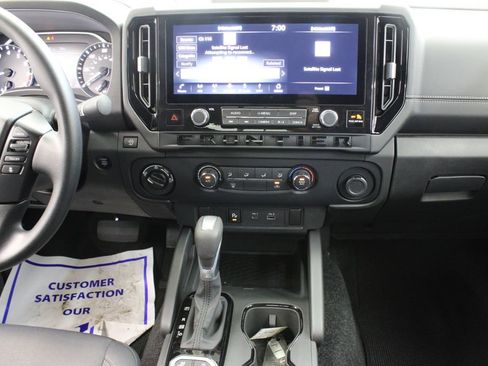 New 2026 Nissan Frontier SV w/ Tow Package AWD/4WD image 20