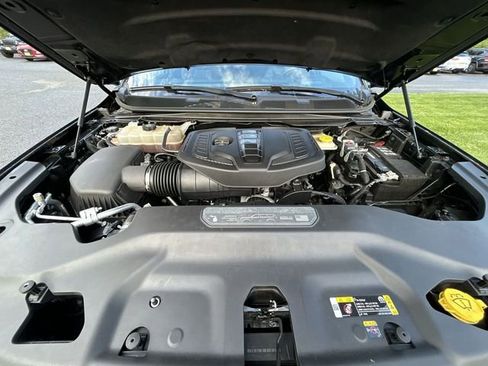 Used 2023 Jeep Wagoneer Series III w/ Convenience Group I AWD/4WD image 14