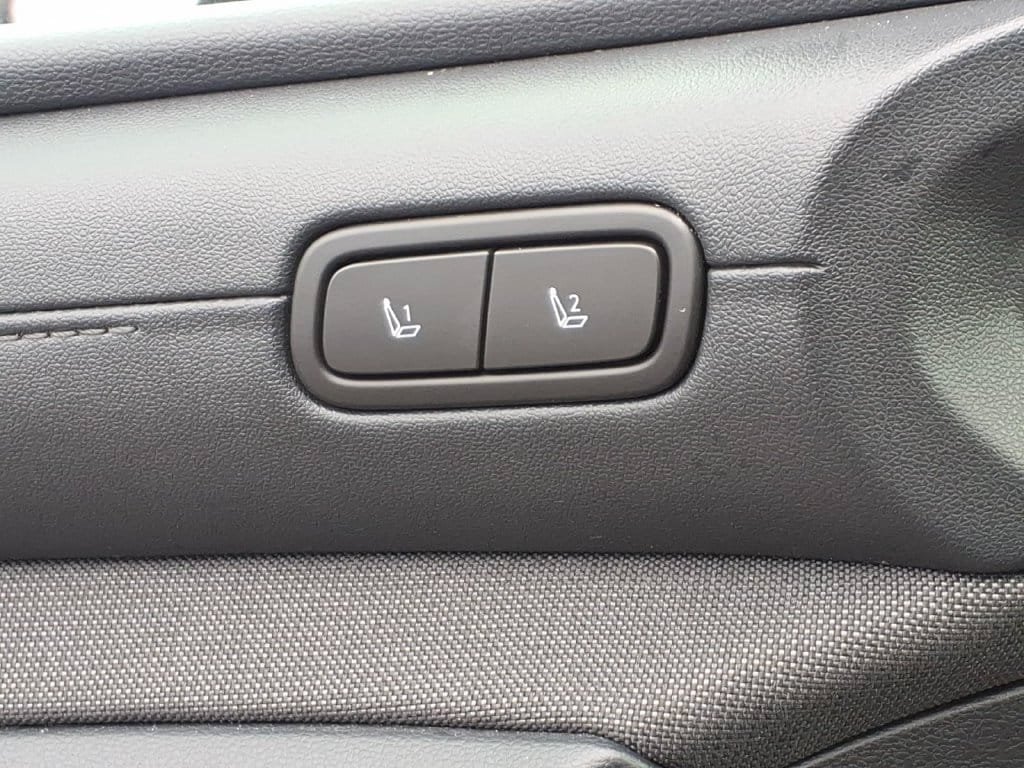 Used 2025 Hyundai Tucson Limited AWD/4WD image 22