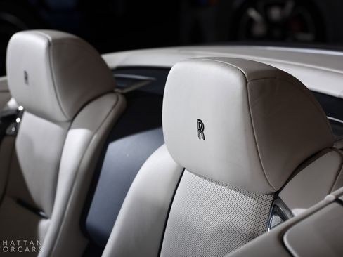 Certified 2020 Rolls-Royce Dawn image 28