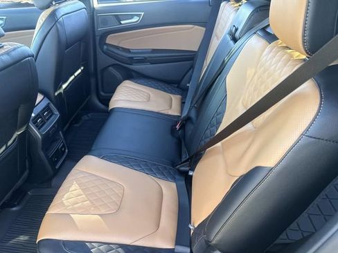 Certified 2024 Ford Edge Titanium w/ Titanium Elite Package image 20