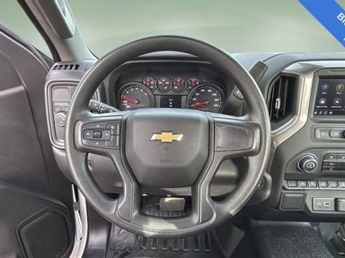Used 2025 Chevrolet Silverado 1500 W/T image 15