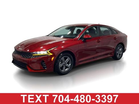 Used 2023 Kia K5 LXS FWD image 1