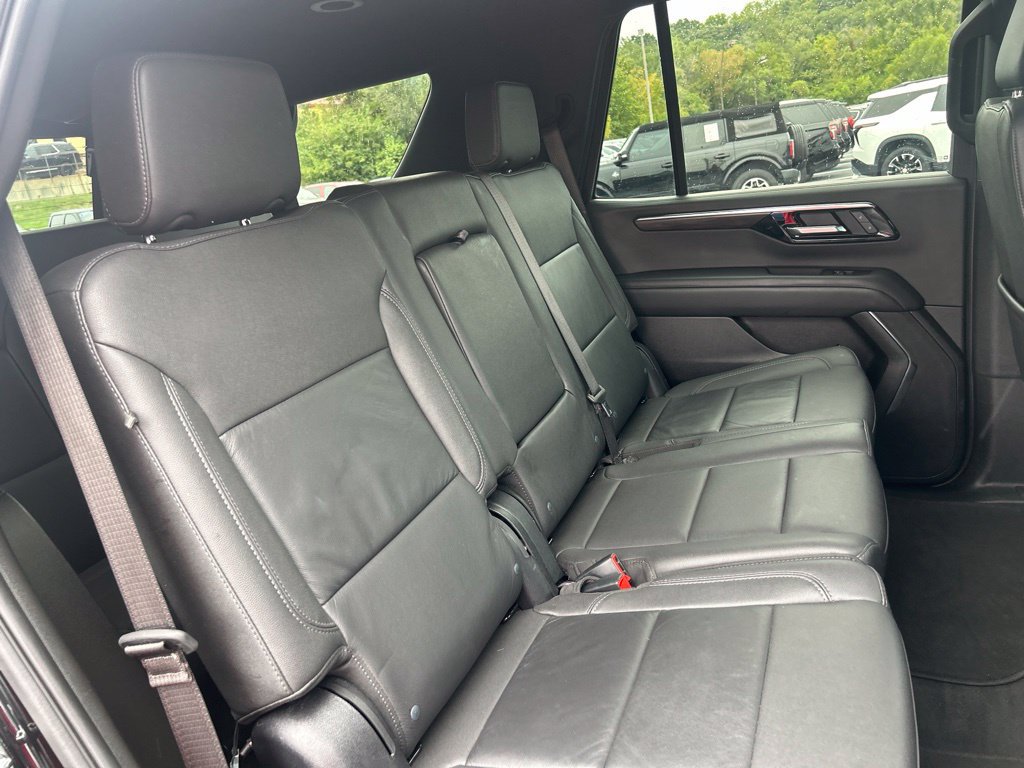 Used 2025 Chevrolet Tahoe LT AWD/4WD image 38