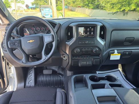 New 2026 Chevrolet Silverado 1500 W/T w/ WT Value Package AWD/4WD image 18