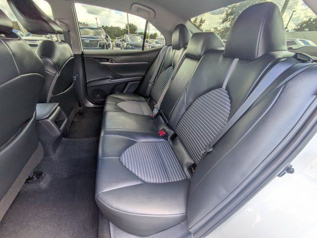 Used 2024 Toyota Camry SE FWD image 13