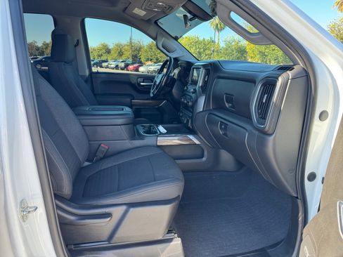 Used 2020 Chevrolet Silverado 1500 RST image 19