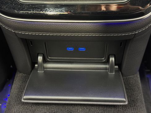 Used 2023 Mercedes-Benz S 500 4MATIC w/ AMG Line image 43