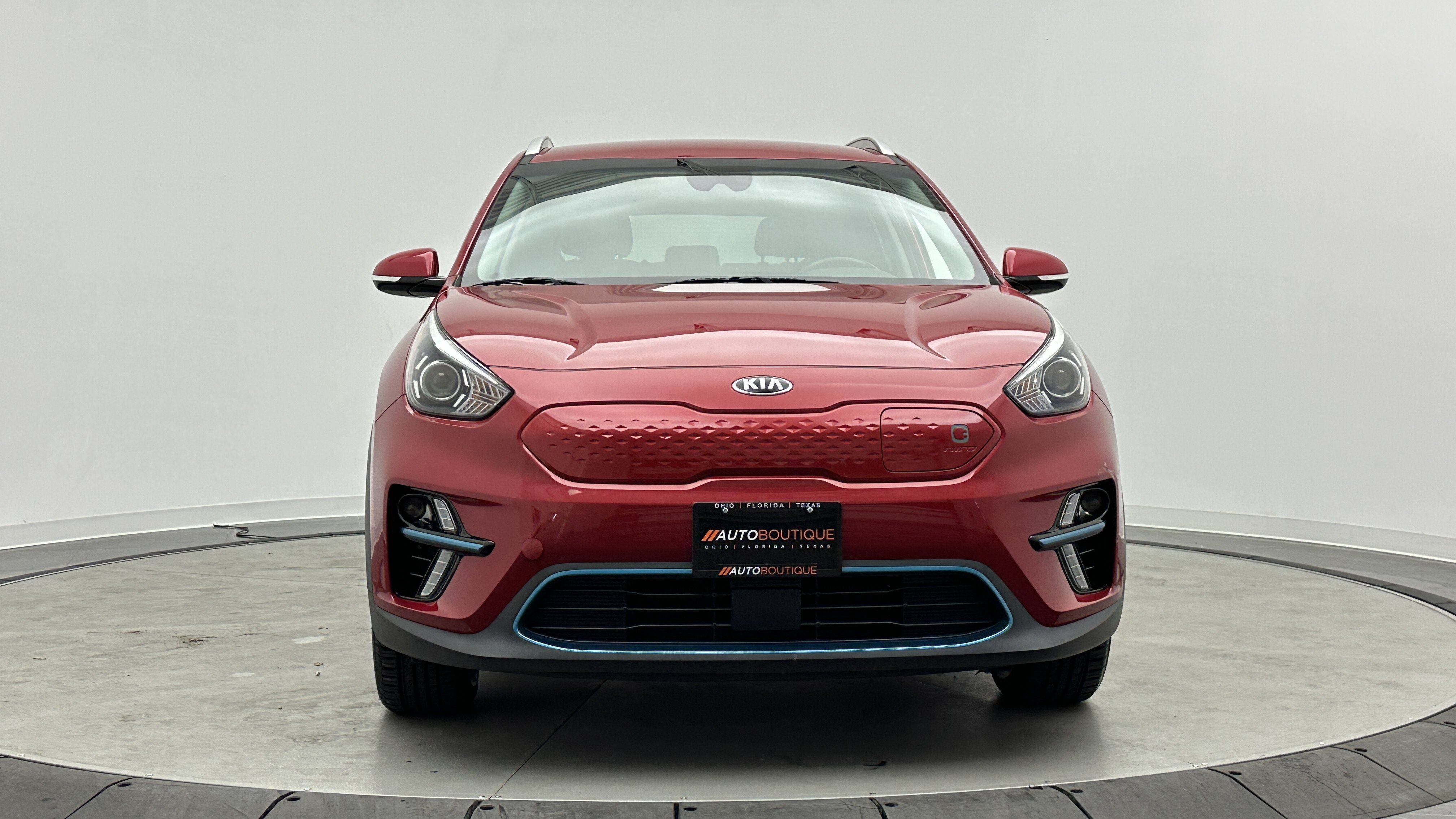 Used 2020 Kia Niro EX w/ Cold Weather Package FWD image 2