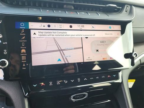 New 2026 Jeep Grand Cherokee Altitude image 10