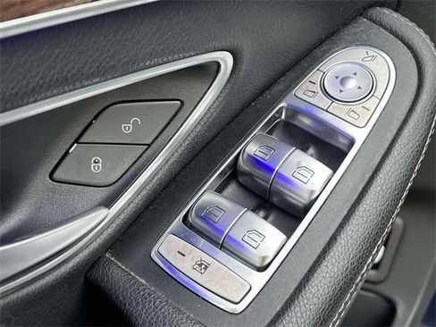 Used 2020 Mercedes-Benz C 300 4MATIC Sedan w/ Premium Package image 18