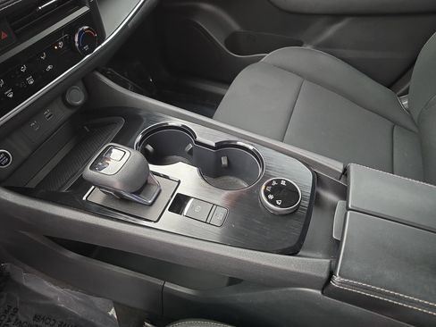 Certified 2023 Nissan Rogue S image 23