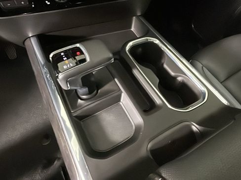 Used 2026 Chevrolet Silverado 1500 LTZ w/ LTZ Convenience Package II AWD/4WD image 24
