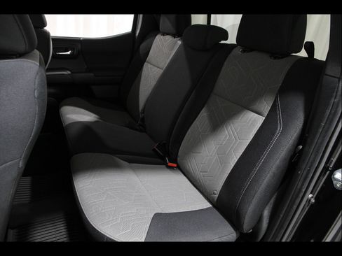 Used 2023 Toyota Tacoma TRD Off-Road AWD/4WD image 16