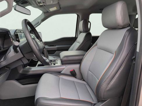 New 2025 Ford F150 Lariat w/ Equipment Group 501A Mid image 8