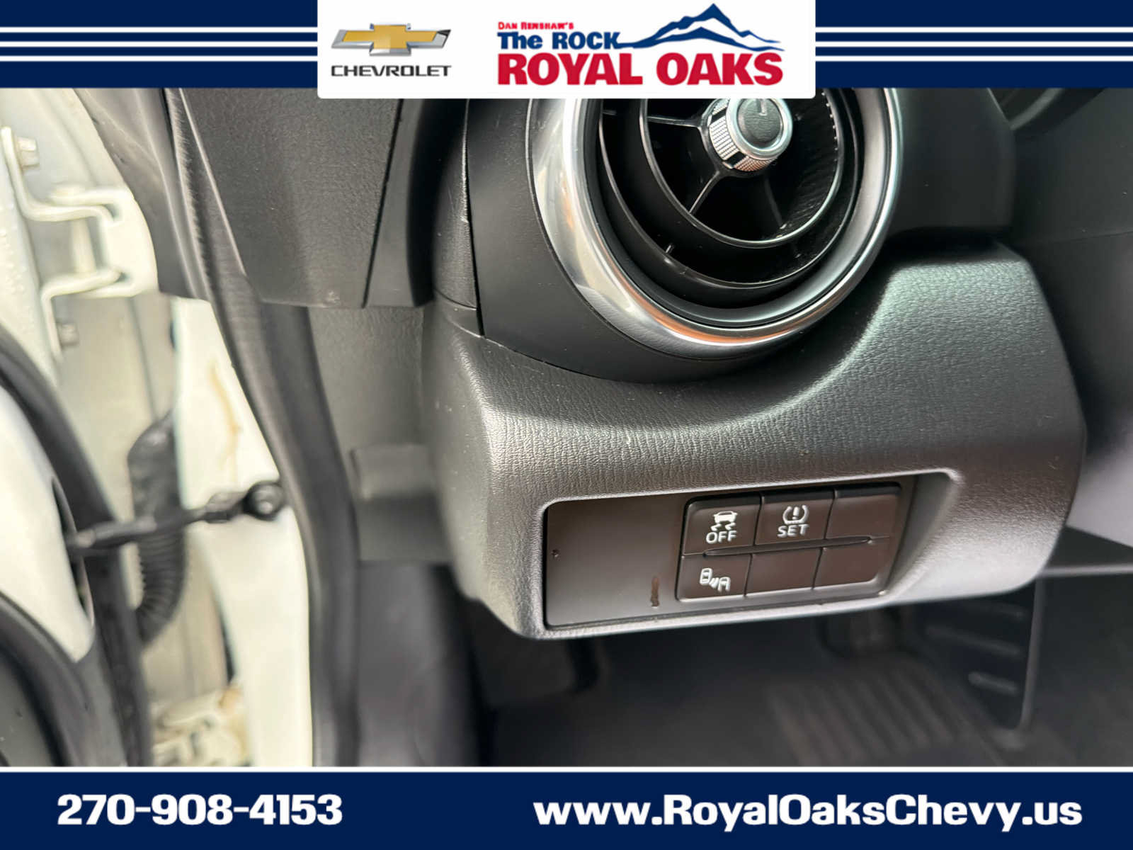 Used 2018 FIAT 124 Spider Lusso w/ Convenience Group RWD image 17