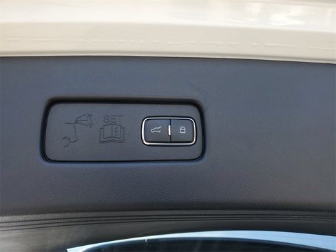 Used 2020 Lincoln Aviator Reserve w/ Elements Package Plus image 7