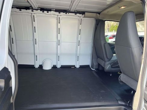 New 2026 GMC Savana 2500 Extended image 12