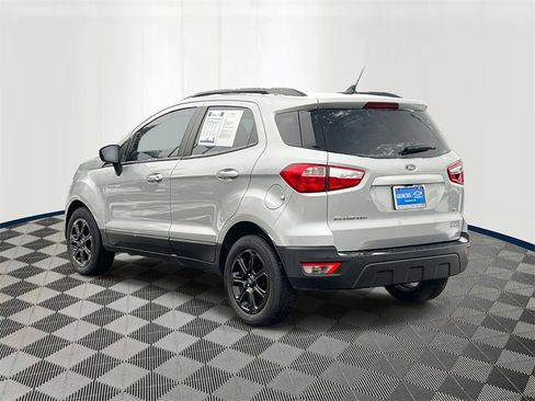 Used 2020 Ford EcoSport SE image 4