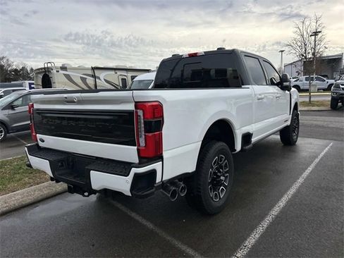 Certified 2025 Ford F250 Platinum image 4