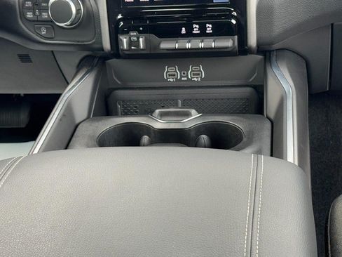 Used 2026 RAM 1500 Big Horn AWD/4WD image 16