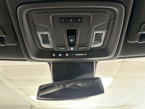 Used 2022 GMC Sierra 1500 SLT w/ SLT Premium Plus Package AWD/4WD image 67