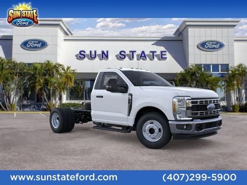 New 2025 Ford F350 XL w/ XL Chrome Package RWD image 1