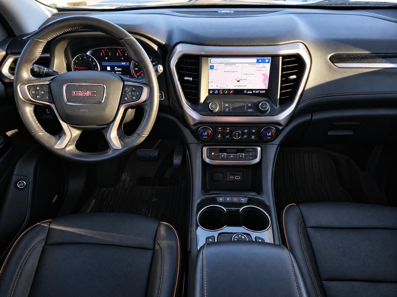 Used 2020 GMC Acadia AT4 w/ LPO, Floor Liner Package AWD/4WD image 29