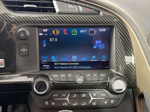 Used 2019 Chevrolet Corvette ZR1 RWD image 14