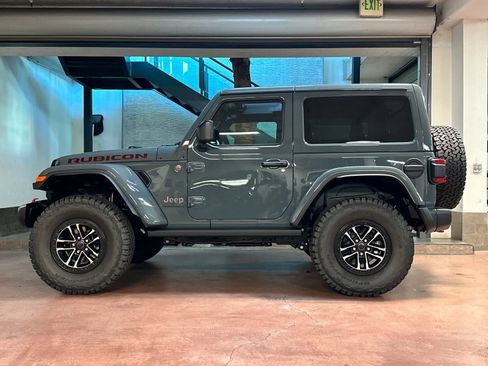 New 2025 Jeep Wrangler Rubicon w/ Xtreme 35 Tire Package image 2