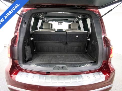 Used 2020 INFINITI QX80 Limited w/ All-Season Package image 29