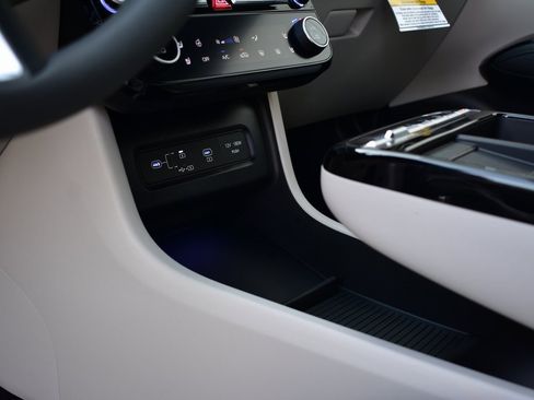 New 2026 Hyundai Tucson Limited image 50