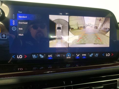 New 2026 Chevrolet Traverse RS image 21