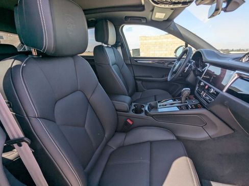 New 2025 Porsche Macan Turbo image 24