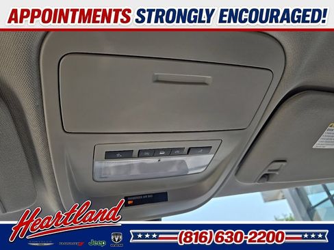 Used 2021 Chevrolet Colorado Z71 AWD/4WD image 76
