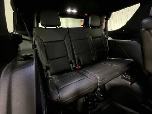 Used 2021 GMC Yukon Denali w/ Denali Premium Package AWD/4WD image 28