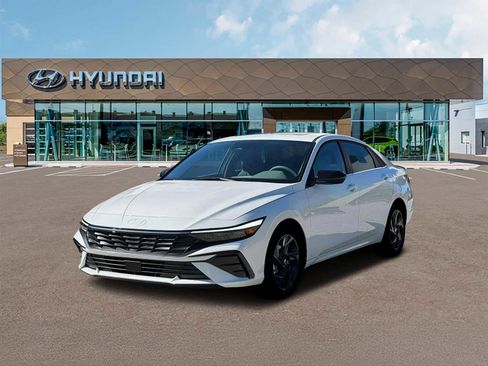 New 2026 Hyundai Elantra SEL Sport FWD image 1