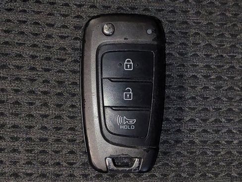 Used 2020 Hyundai Santa Fe SE FWD image 32
