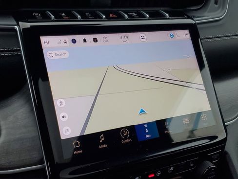 Used 2024 Jeep Grand Cherokee L Limited w/ Luxury Tech Group II image 21