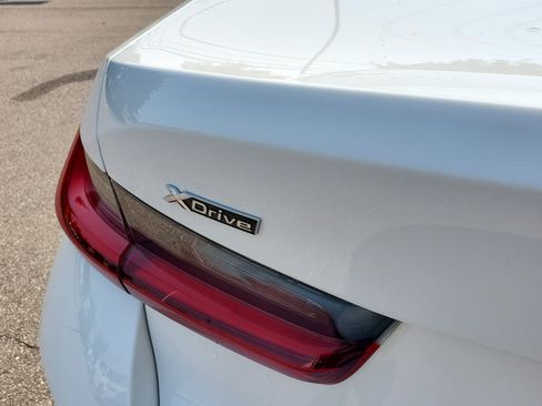 Used 2023 BMW 330i xDrive Sedan w/ Driving Assistance Package AWD/4WD image 37