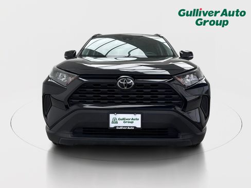 Used 2021 Toyota RAV4 LE w/ Carpet Mat Package (TMS) AWD/4WD image 14