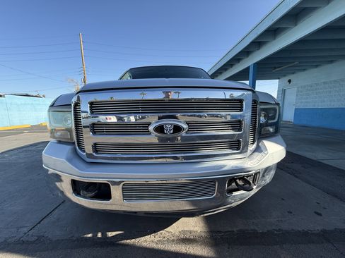 Used 2006 Ford F250 XLT RWD image 8