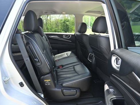 Used 2019 INFINITI QX60 Luxe w/ Essential Package AWD/4WD image 21