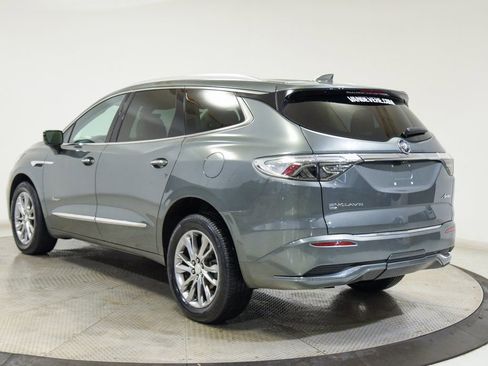 Used 2022 Buick Enclave Avenir image 9