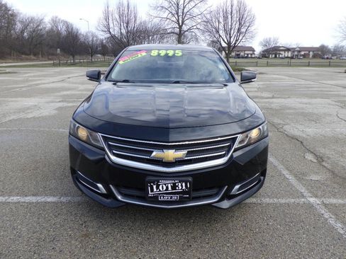 Used 2017 Chevrolet Impala LT w/ Convenience Package image 4