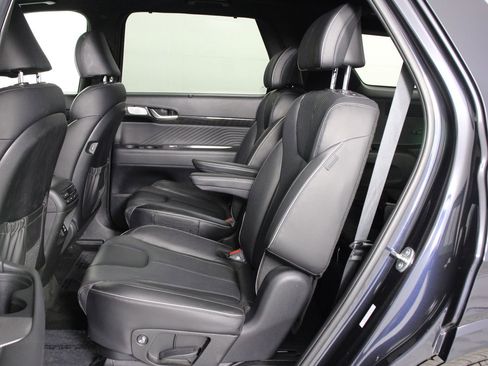 Used 2024 Hyundai Palisade Calligraphy image 31