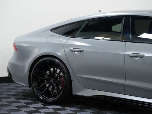 Used 2021 Audi RS 7 Sportback AWD/4WD image 14
