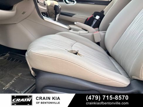Used 2017 Nissan Sentra SV FWD image 14