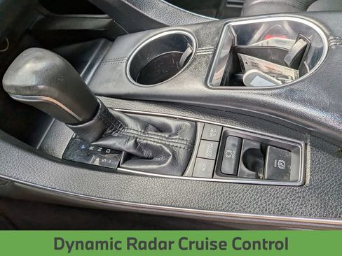 Used 2019 Toyota Avalon Touring w/ Advanced Safety Package FWD image 21